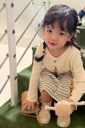 女童糖果扣防曬小外套